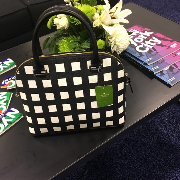 NWT - Black and White Kate Spade Carli Grove Bag - Picture 2 of 4